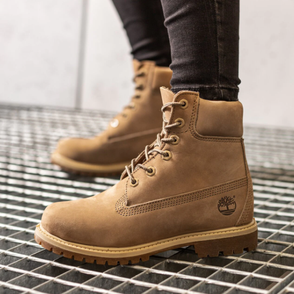 TIMBERLAND 添柏岚 “踢不烂”经典大黄靴